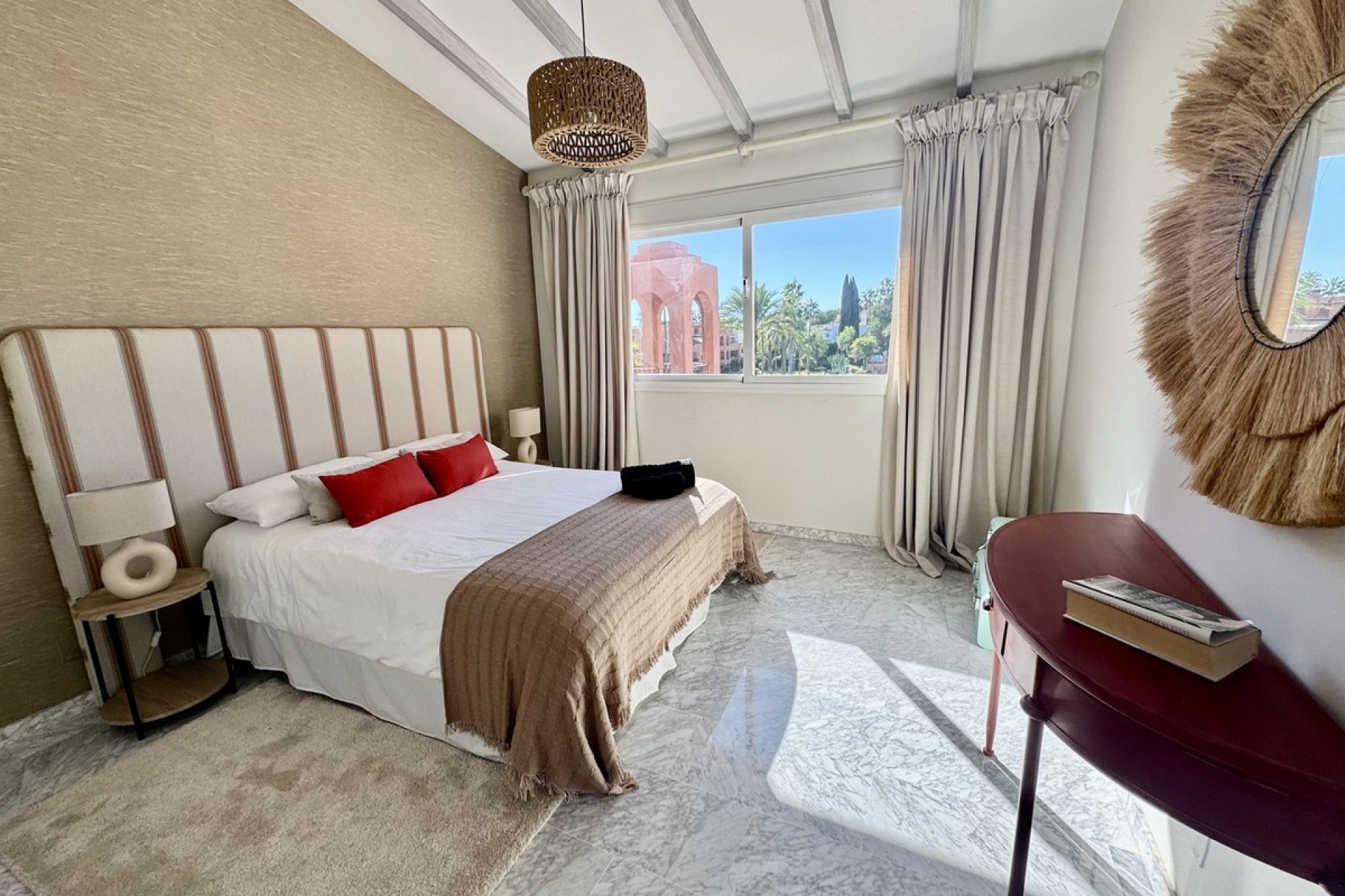 Rynek wtórny - apartment - Marbella - Guadalmina Baja