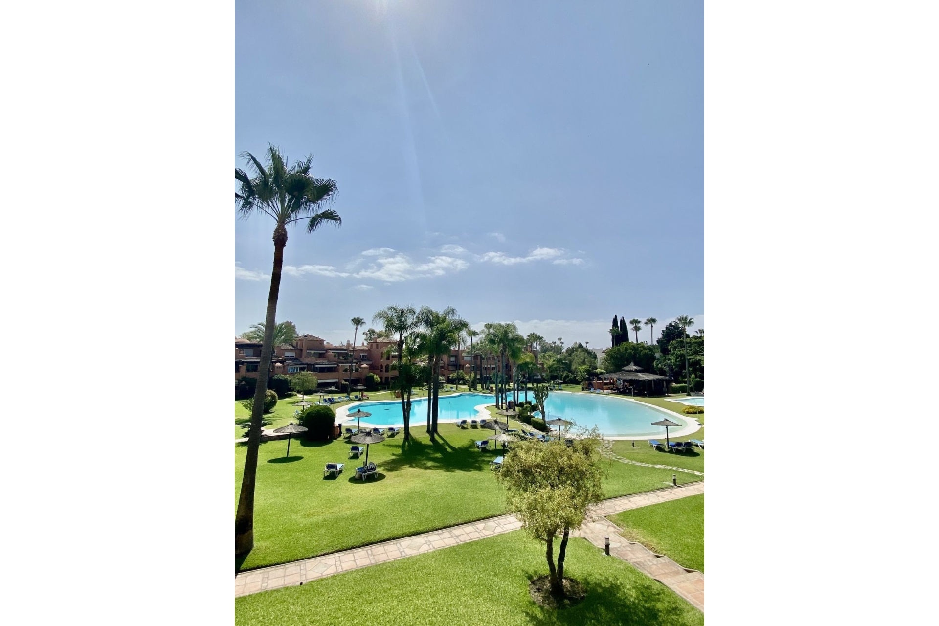 Rynek wtórny - apartment - Marbella - Guadalmina Baja