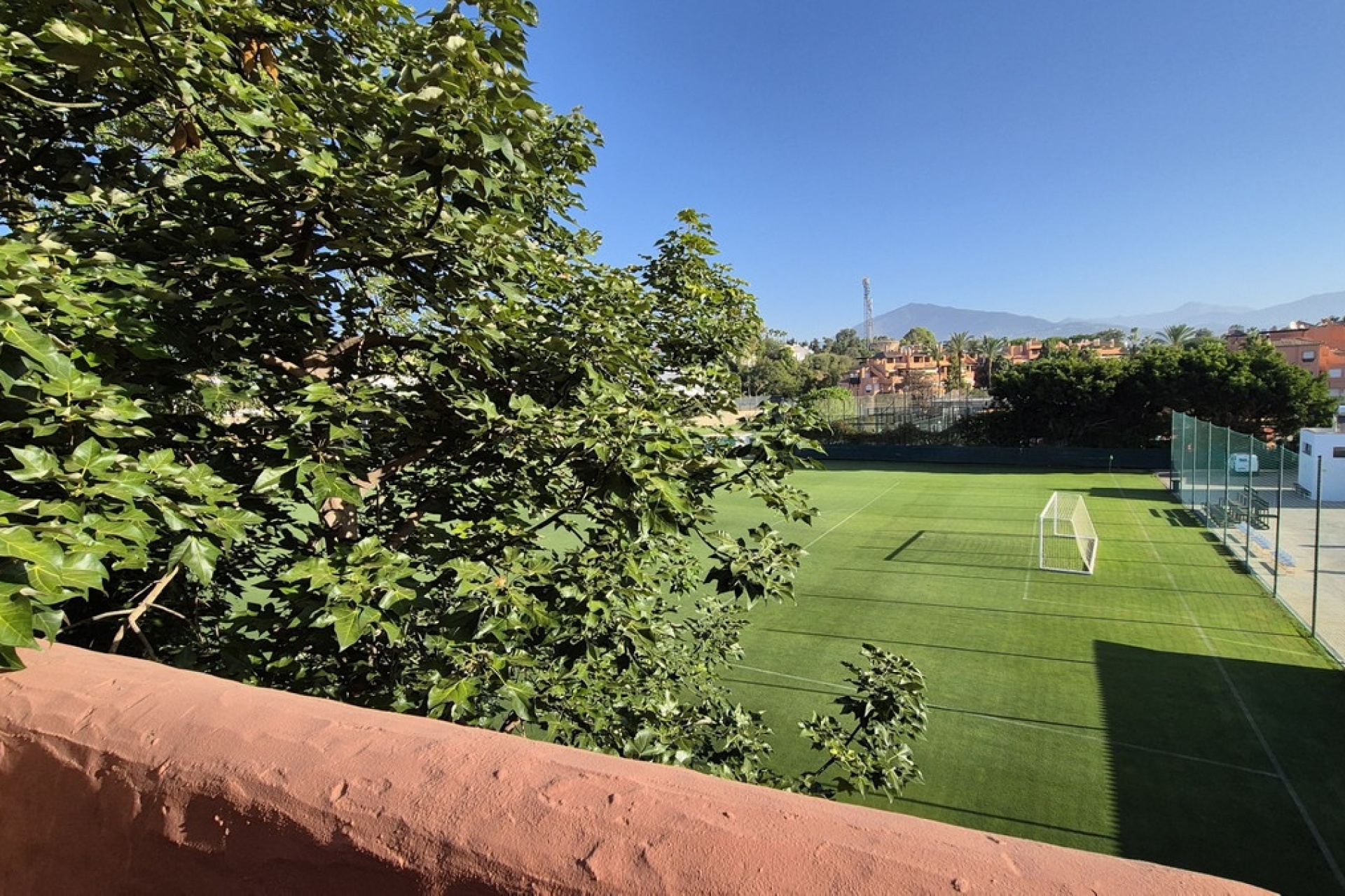 Rynek wtórny - apartment - Marbella - Guadalmina Baja