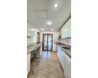 Rynek wtórny - apartment - Marbella - Guadalmina Baja