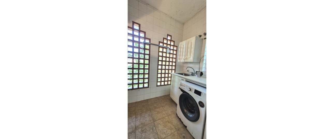 Rynek wtórny - apartment - Marbella - Guadalmina Baja