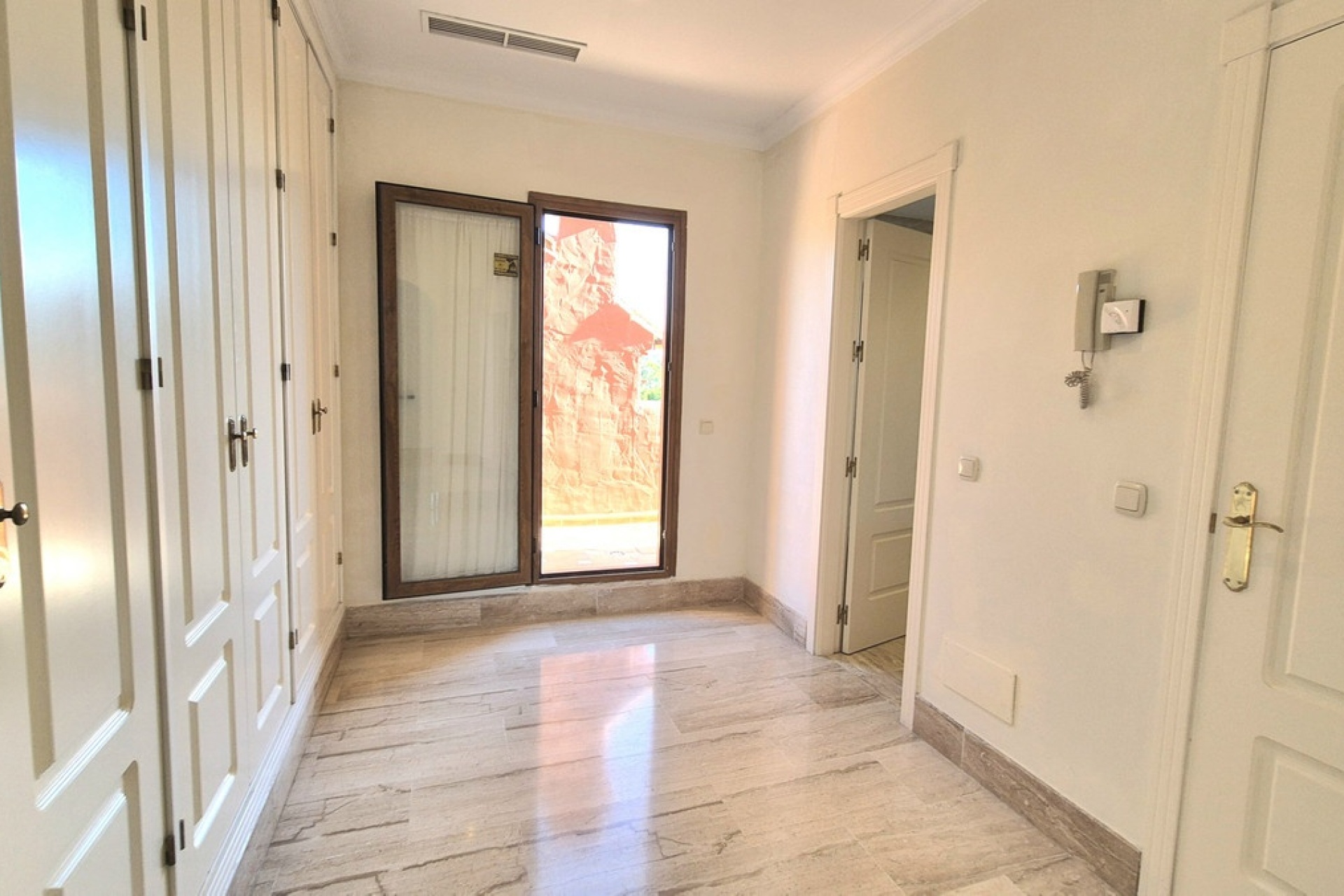 Rynek wtórny - apartment - Marbella - Guadalmina Baja