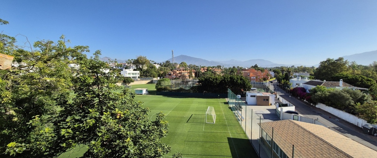 Rynek wtórny - apartment - Marbella - Guadalmina Baja