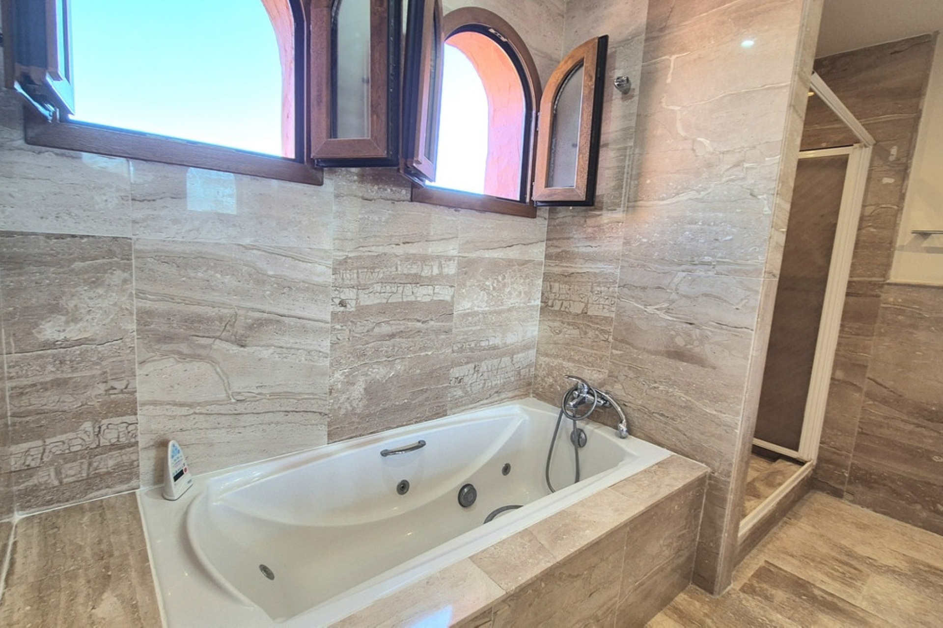 Rynek wtórny - apartment - Marbella - Guadalmina Baja