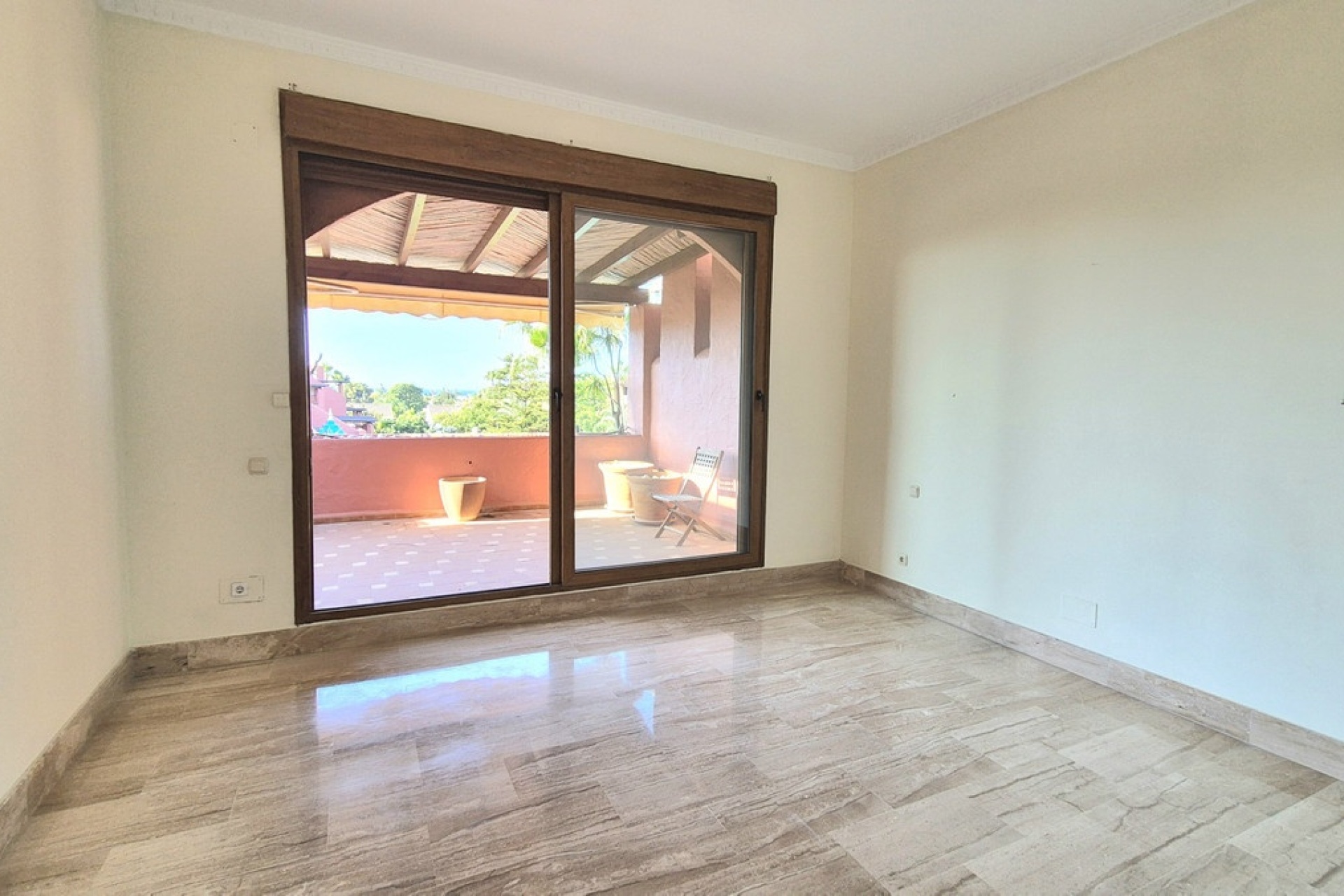 Rynek wtórny - apartment - Marbella - Guadalmina Baja