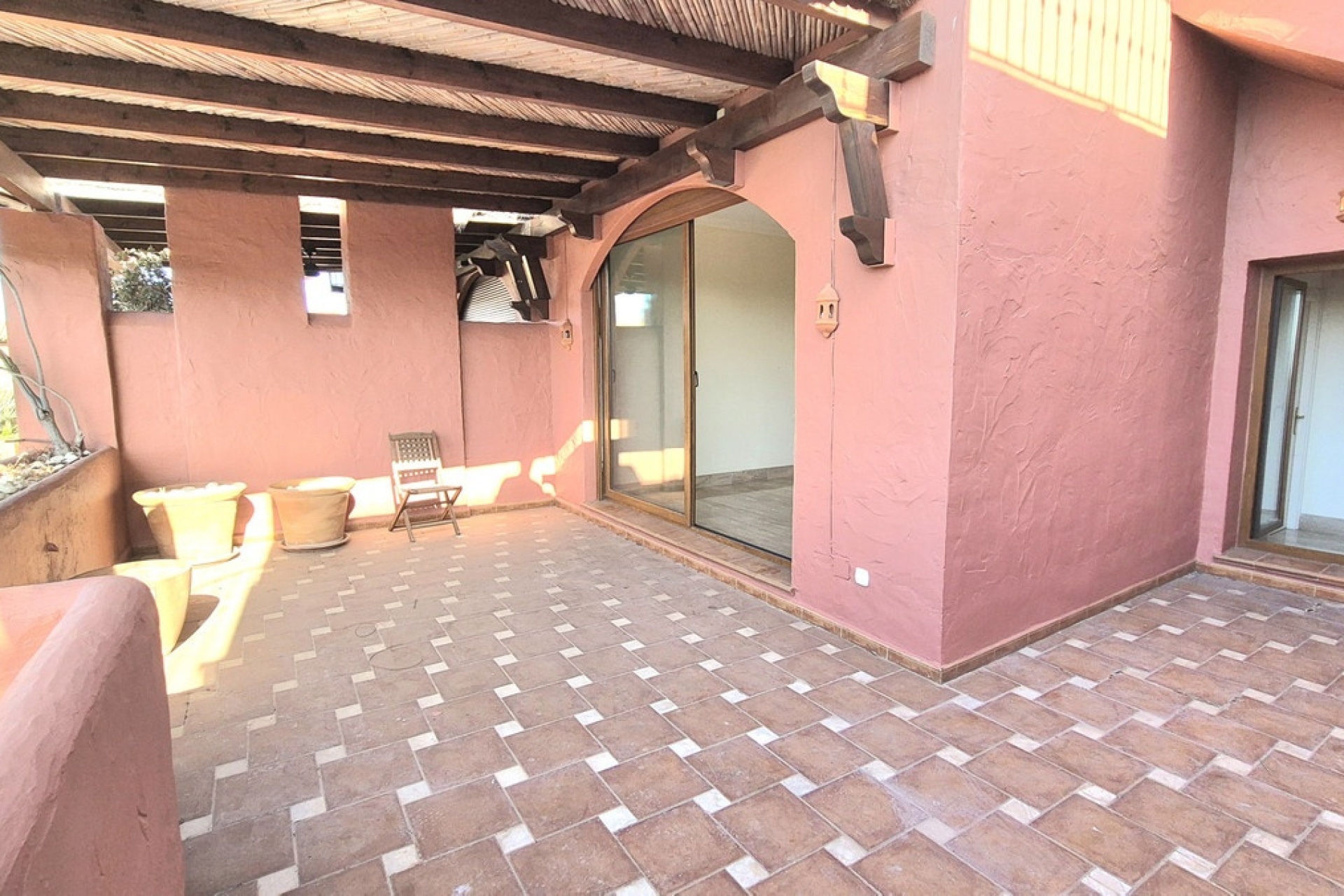 Rynek wtórny - apartment - Marbella - Guadalmina Baja
