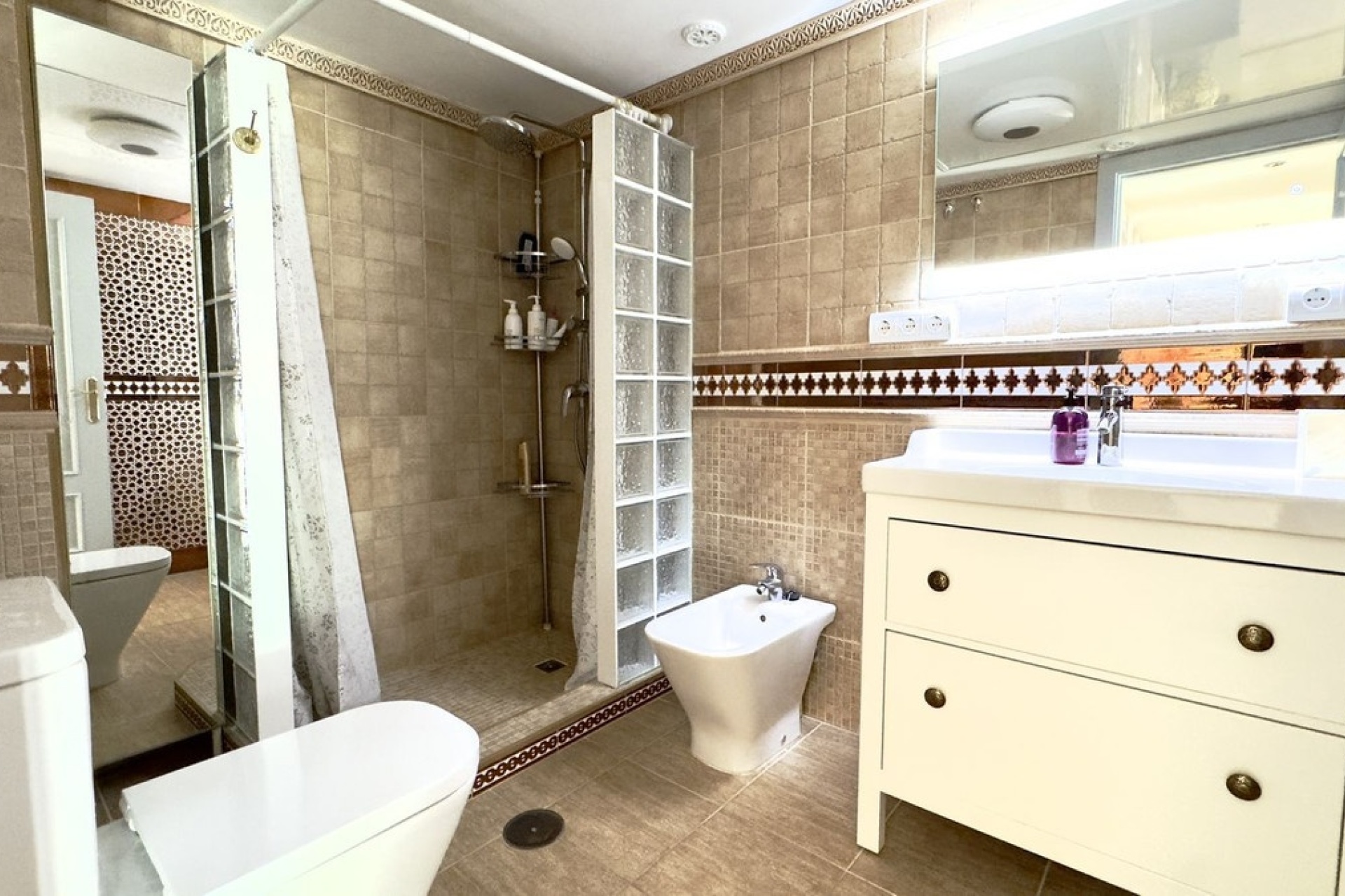 Rynek wtórny - apartment - Marbella - Guadalmina Baja