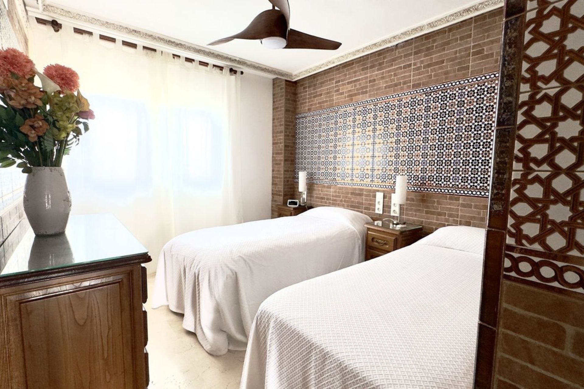 Rynek wtórny - apartment - Marbella - Guadalmina Baja