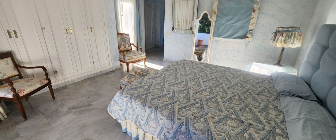 Rynek wtórny - apartment - Marbella - Guadalmina Baja