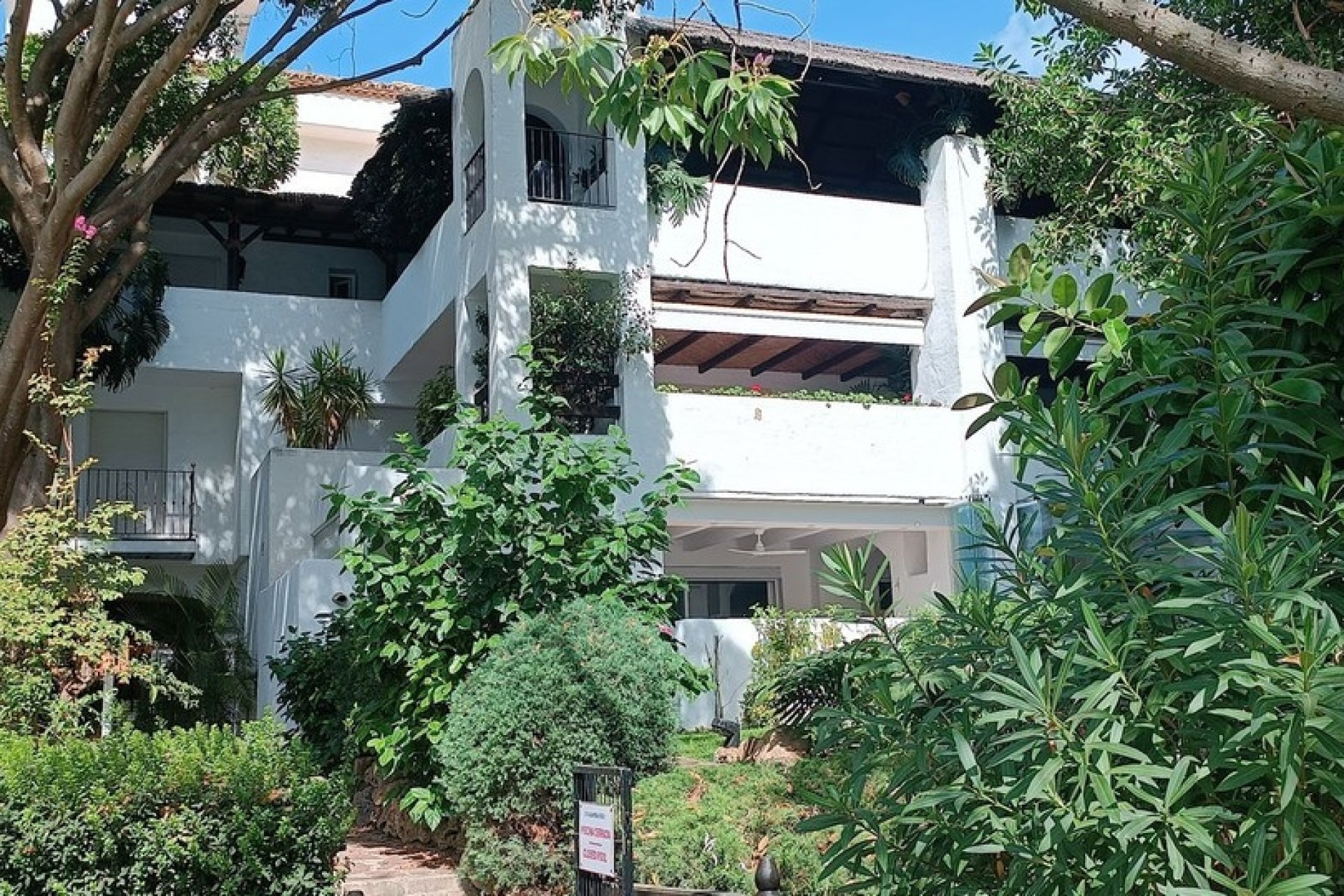 Rynek wtórny - apartment - Marbella - Guadalmina Baja