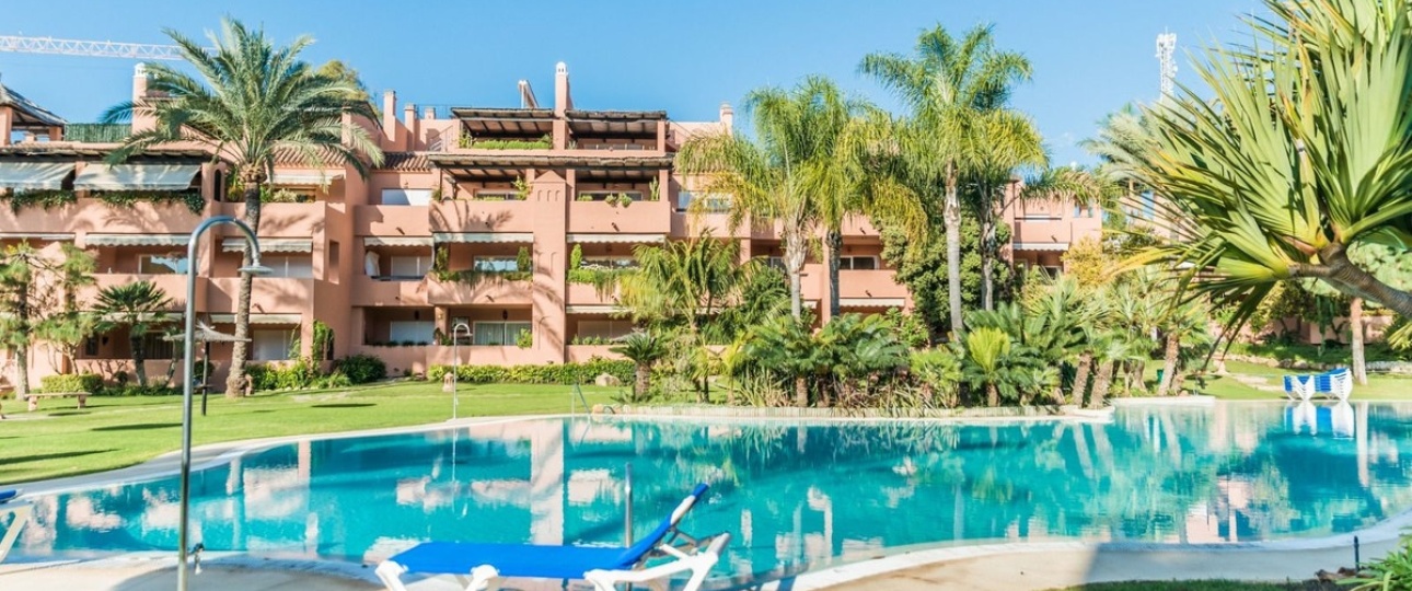 Rynek wtórny - apartment - Marbella - Guadalmina Baja