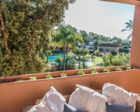 Rynek wtórny - apartment - Marbella - Guadalmina Baja