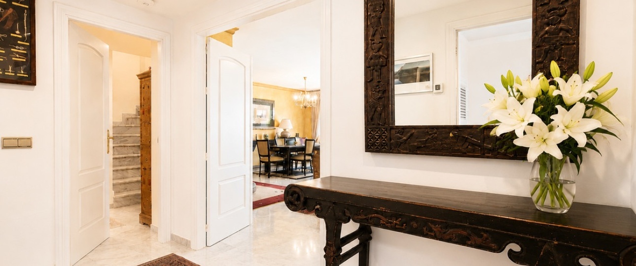 Rynek wtórny - apartment - Marbella - Guadalmina Baja