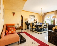 Rynek wtórny - apartment - Marbella - Guadalmina Baja