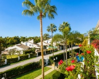 Rynek wtórny - apartment - Marbella - Guadalmina Baja