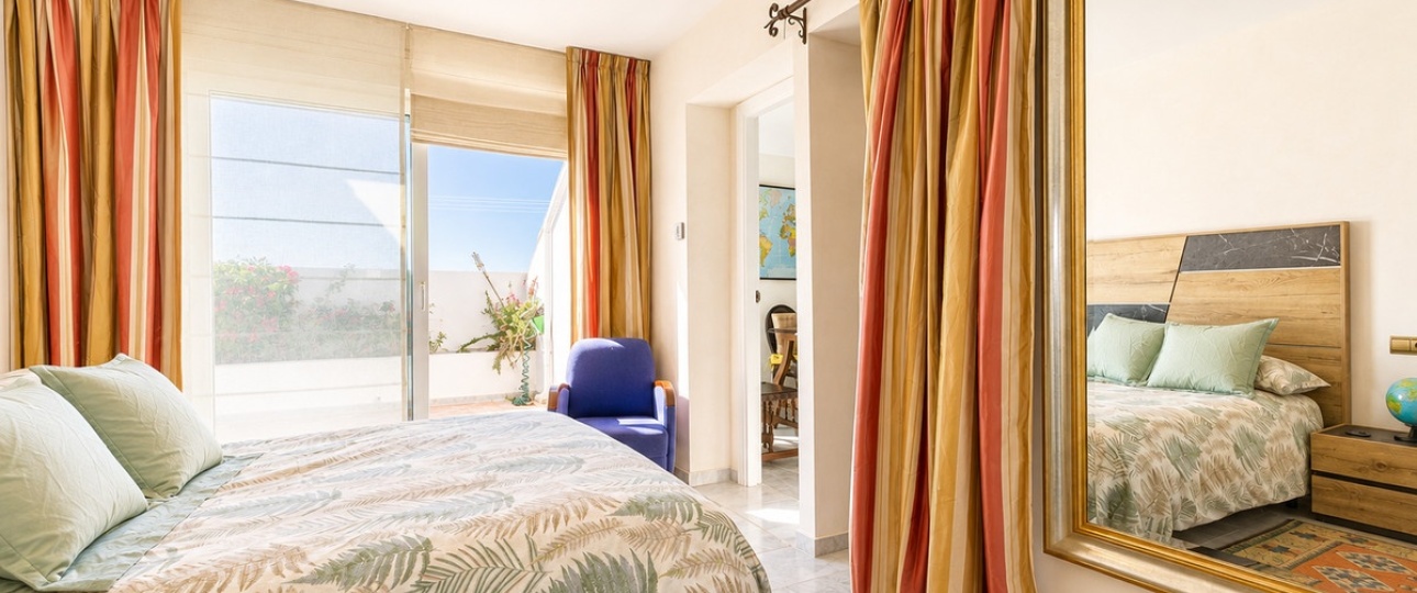 Rynek wtórny - apartment - Marbella - Guadalmina Baja