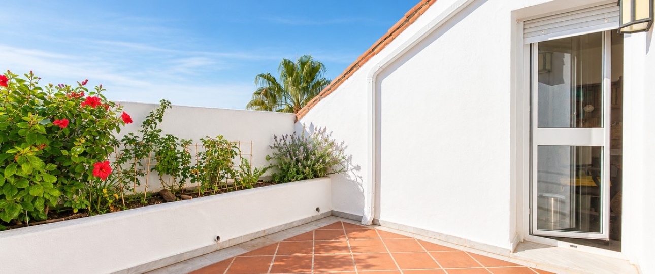 Rynek wtórny - apartment - Marbella - Guadalmina Baja