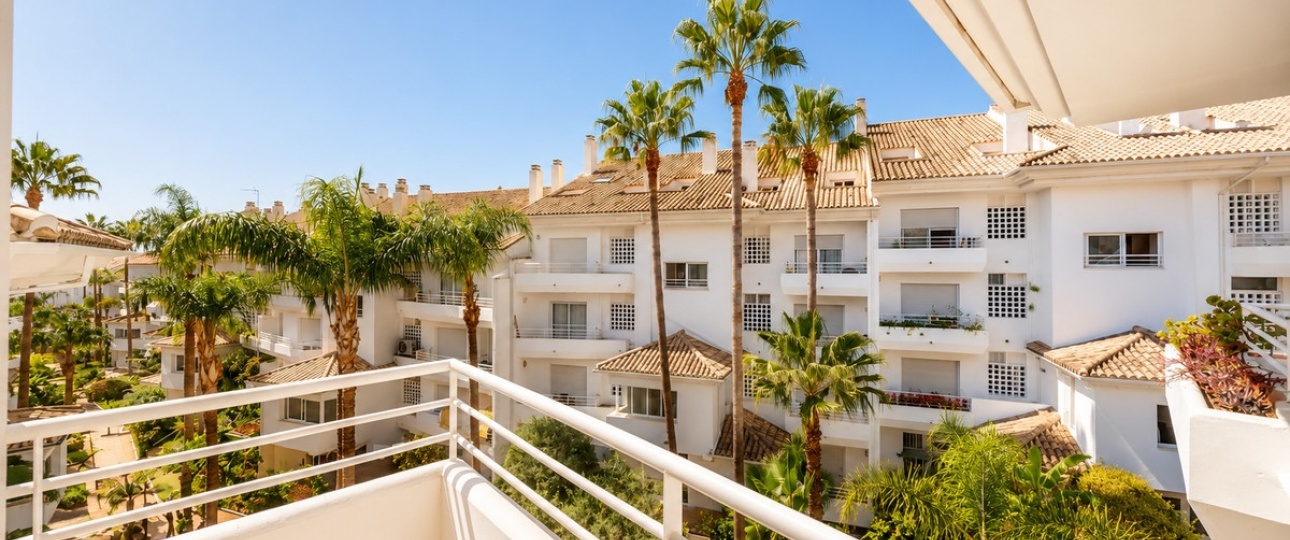 Rynek wtórny - apartment - Marbella - Guadalmina Baja