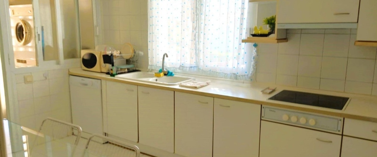Rynek wtórny - apartment - Marbella - Guadalmina Baja