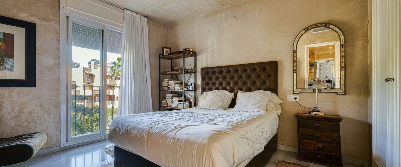 Rynek wtórny - apartment - Marbella - Guadalmina Baja