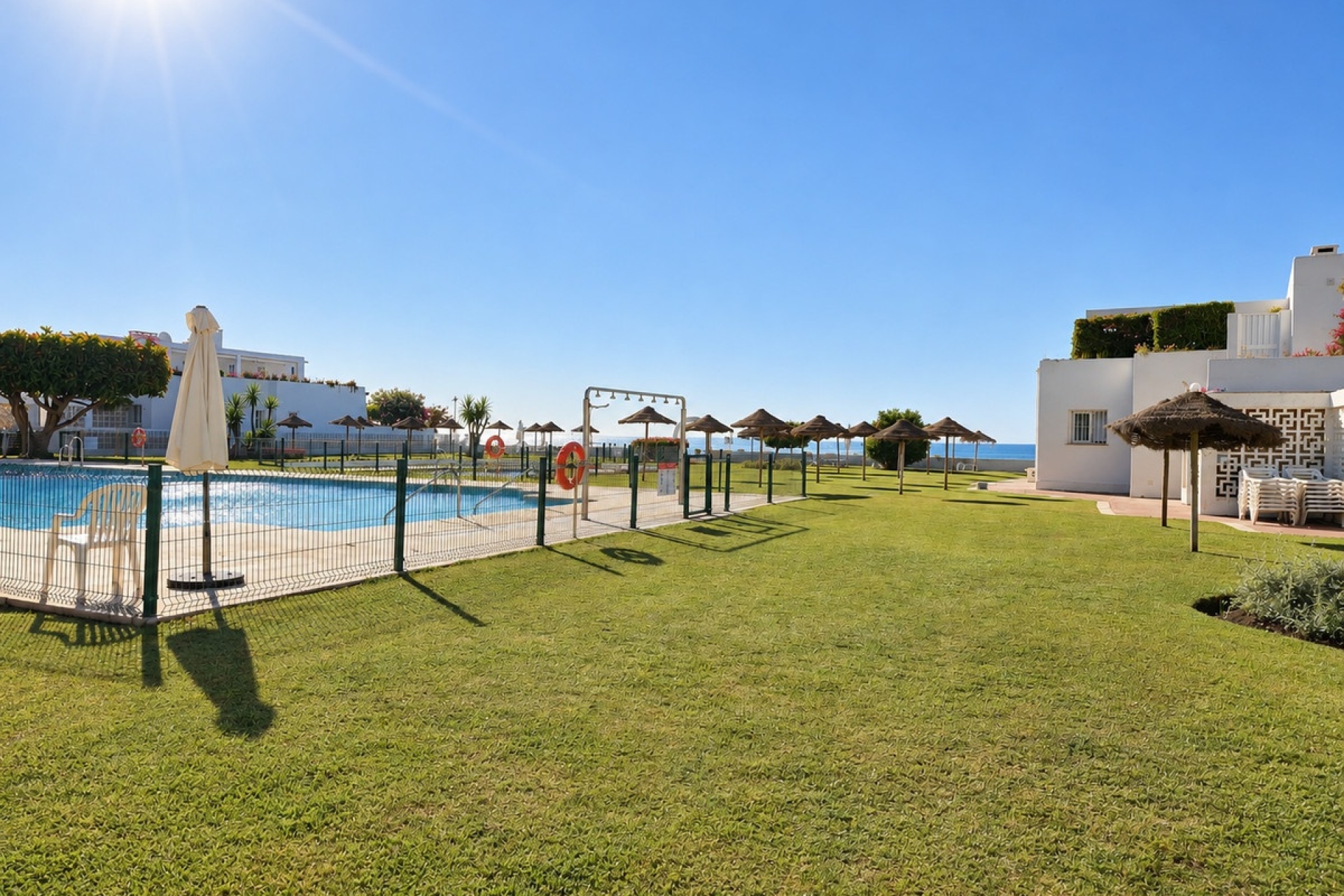 Rynek wtórny - apartment - Marbella - Guadalmina Baja