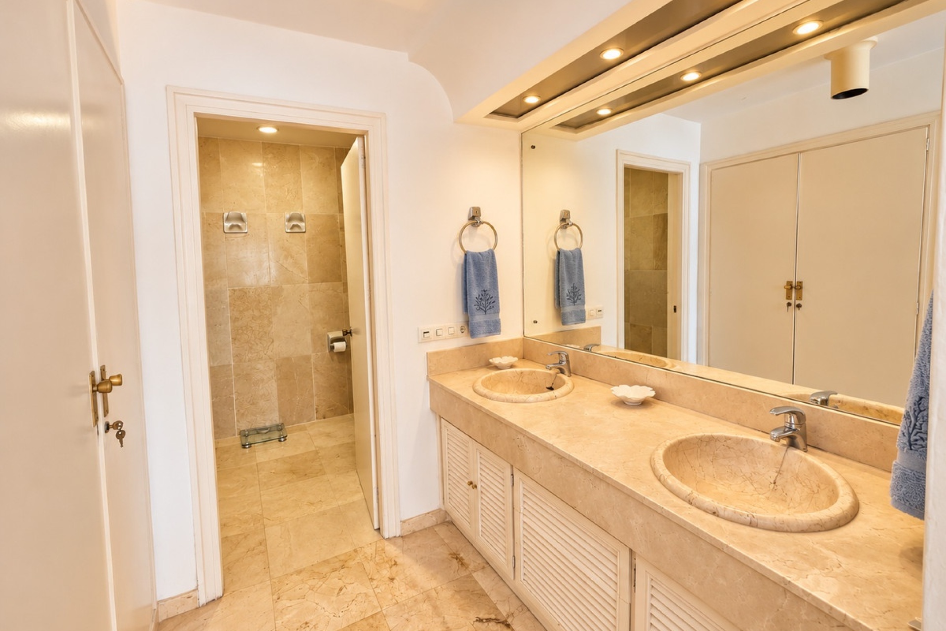 Rynek wtórny - apartment - Marbella - Guadalmina Baja