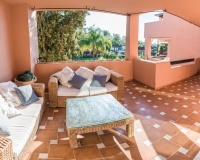 Rynek wtórny - apartment - Marbella - Guadalmina Baja