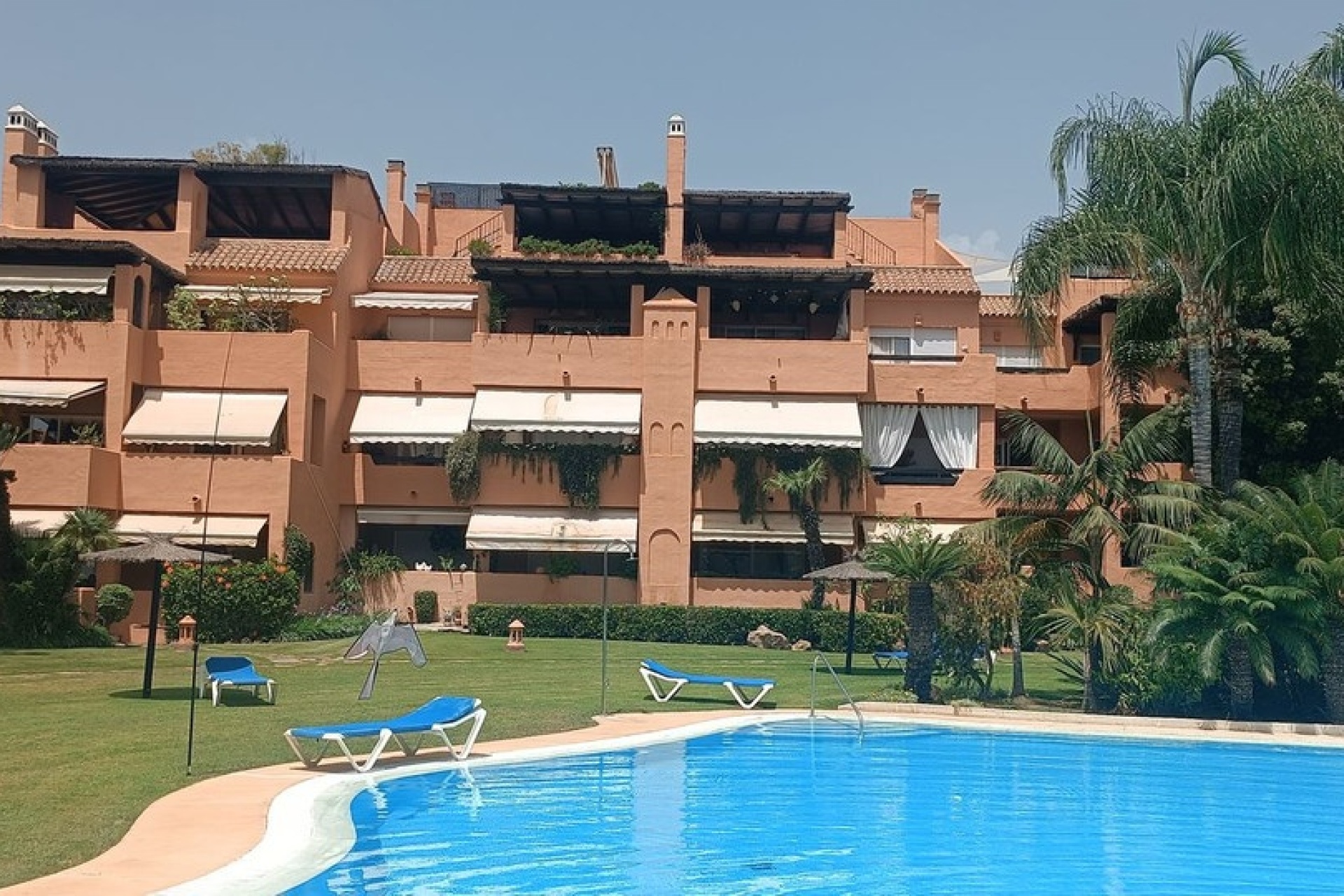 Rynek wtórny - apartment - Marbella - Guadalmina Baja