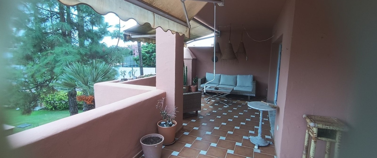 Rynek wtórny - apartment - Marbella - Guadalmina Baja