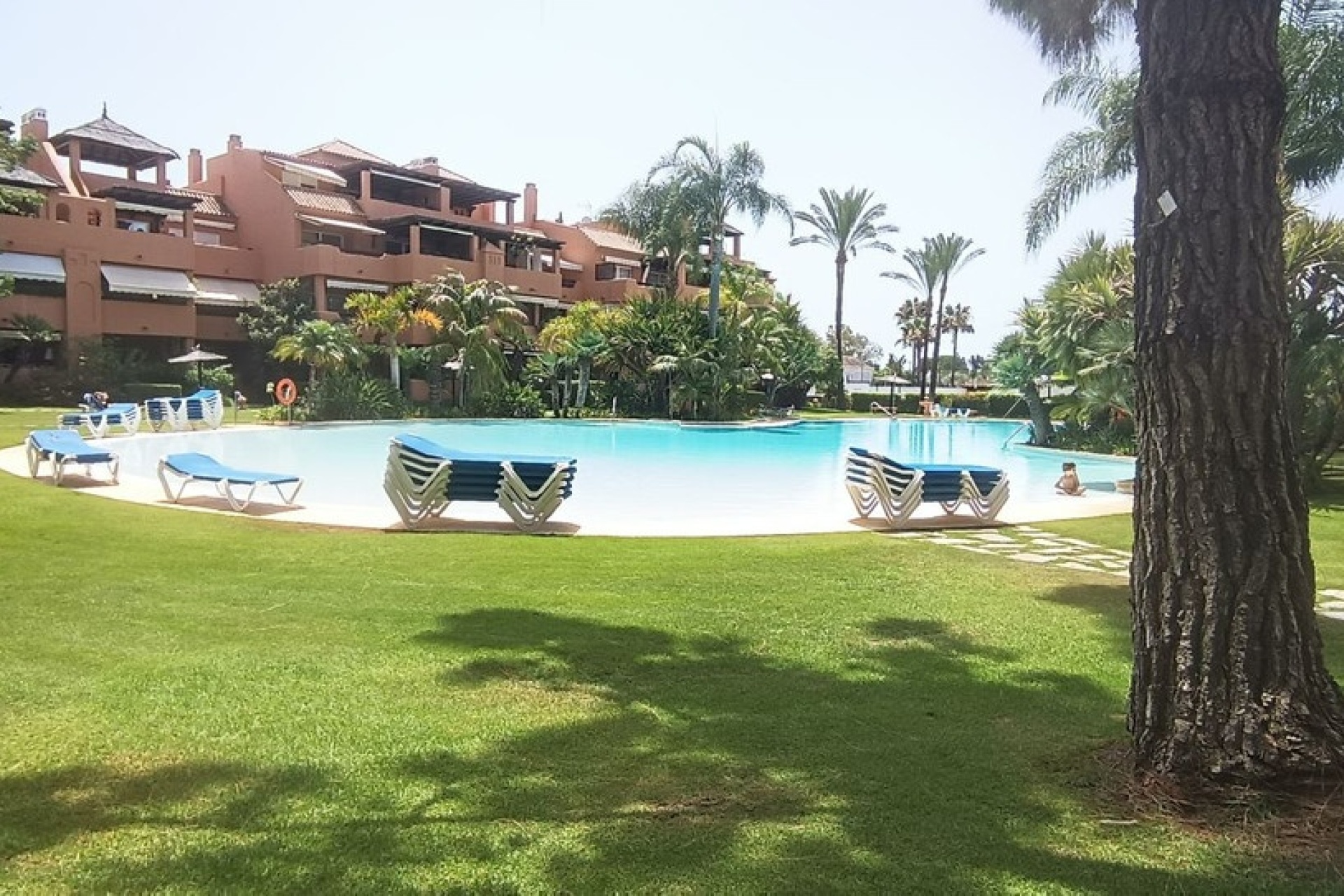 Rynek wtórny - apartment - Marbella - Guadalmina Baja