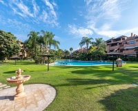 Rynek wtórny - apartment - Marbella - Guadalmina Baja