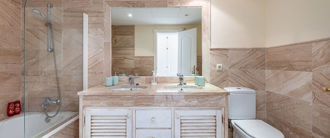 Rynek wtórny - apartment - Marbella - Guadalmina Baja