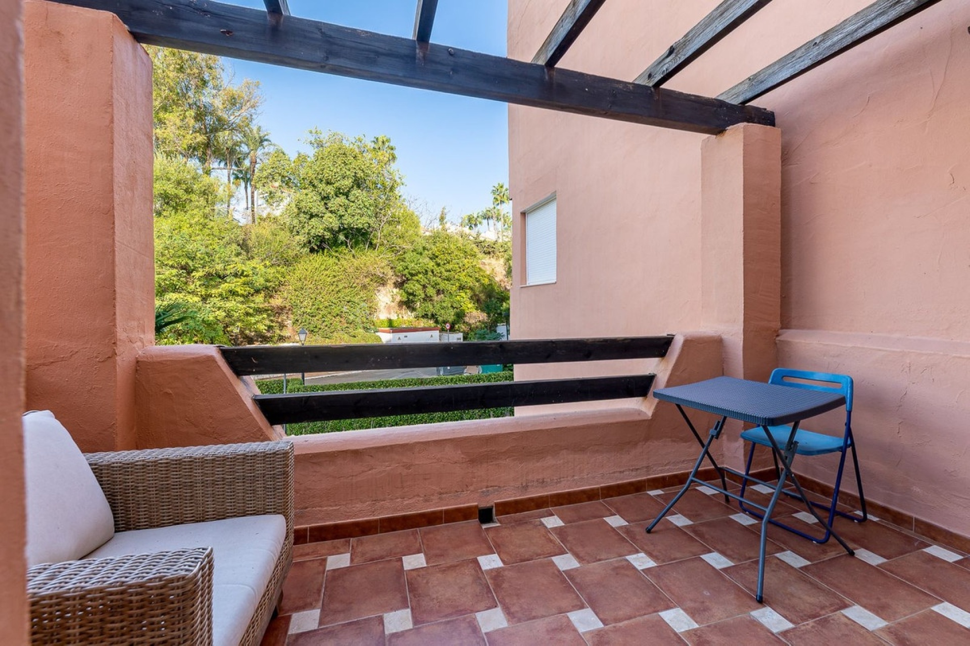 Rynek wtórny - apartment - Marbella - Guadalmina Baja