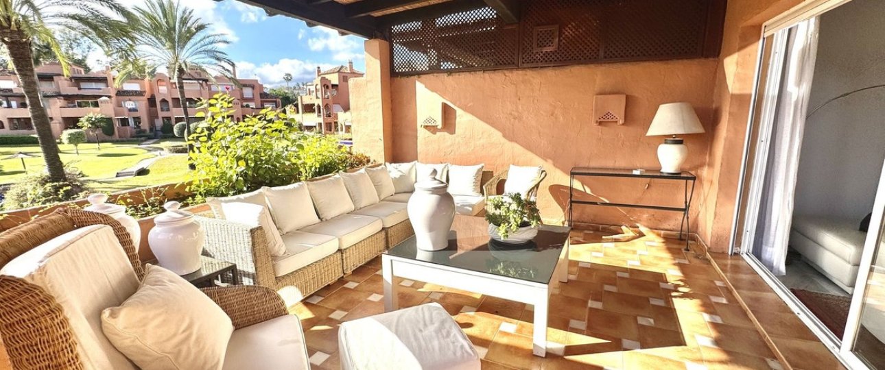 Rynek wtórny - apartment - Marbella - Guadalmina Baja