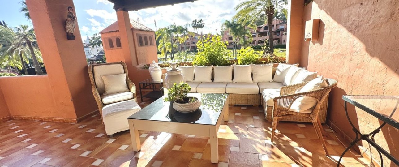 Rynek wtórny - apartment - Marbella - Guadalmina Baja