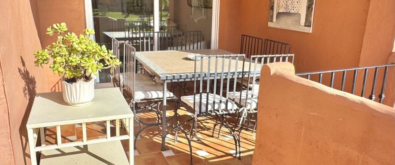 Rynek wtórny - apartment - Marbella - Guadalmina Baja