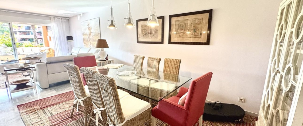 Rynek wtórny - apartment - Marbella - Guadalmina Baja