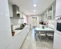 Rynek wtórny - apartment - Marbella - Guadalmina Baja