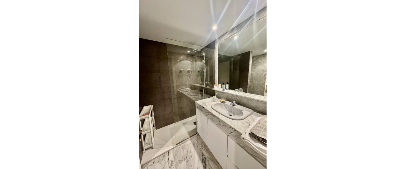 Rynek wtórny - apartment - Marbella - Guadalmina Baja