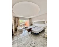 Rynek wtórny - apartment - Marbella - Guadalmina Baja