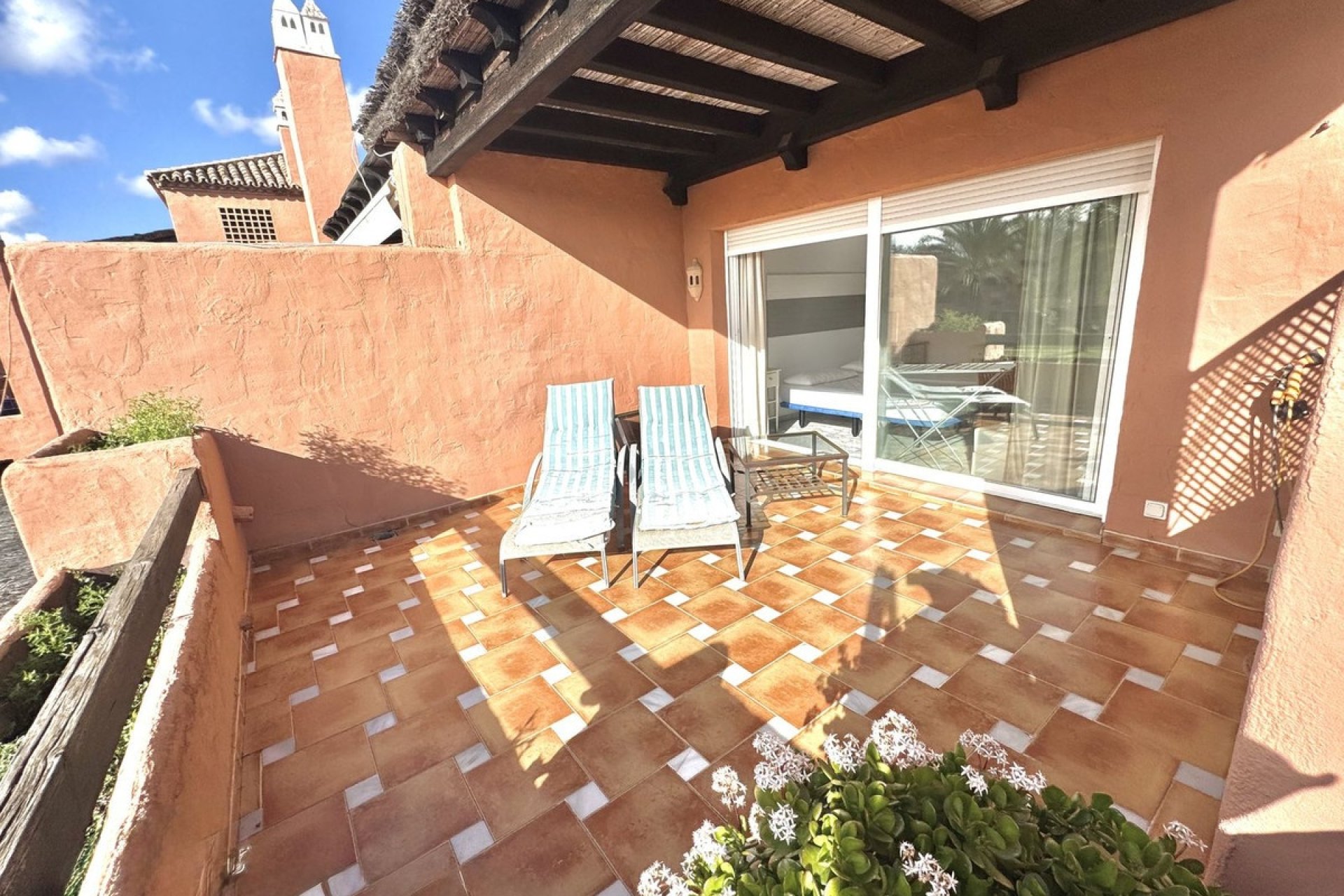 Rynek wtórny - apartment - Marbella - Guadalmina Baja