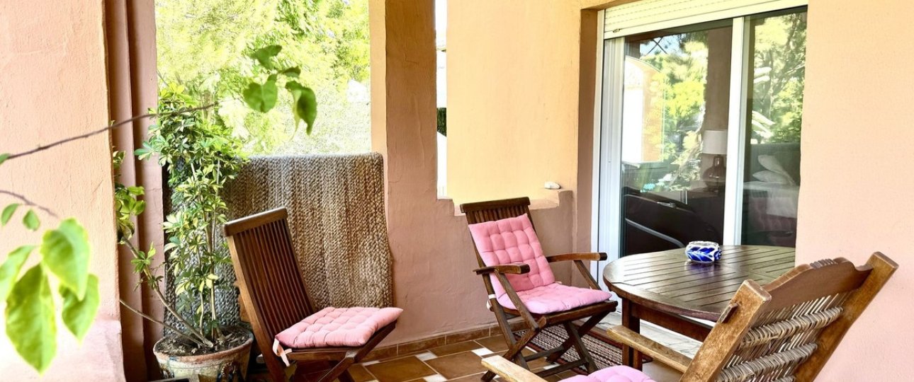 Rynek wtórny - apartment - Marbella - Guadalmina Baja