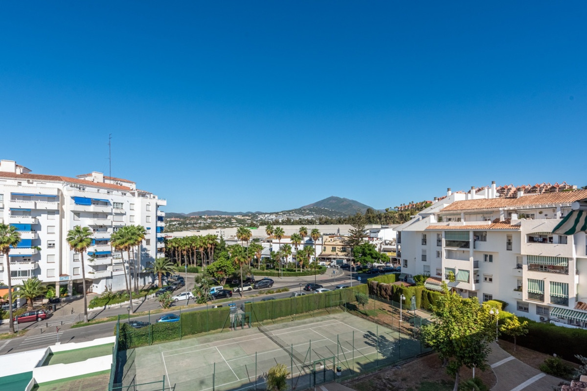 Rynek wtórny - apartment - Marbella - La Campana
