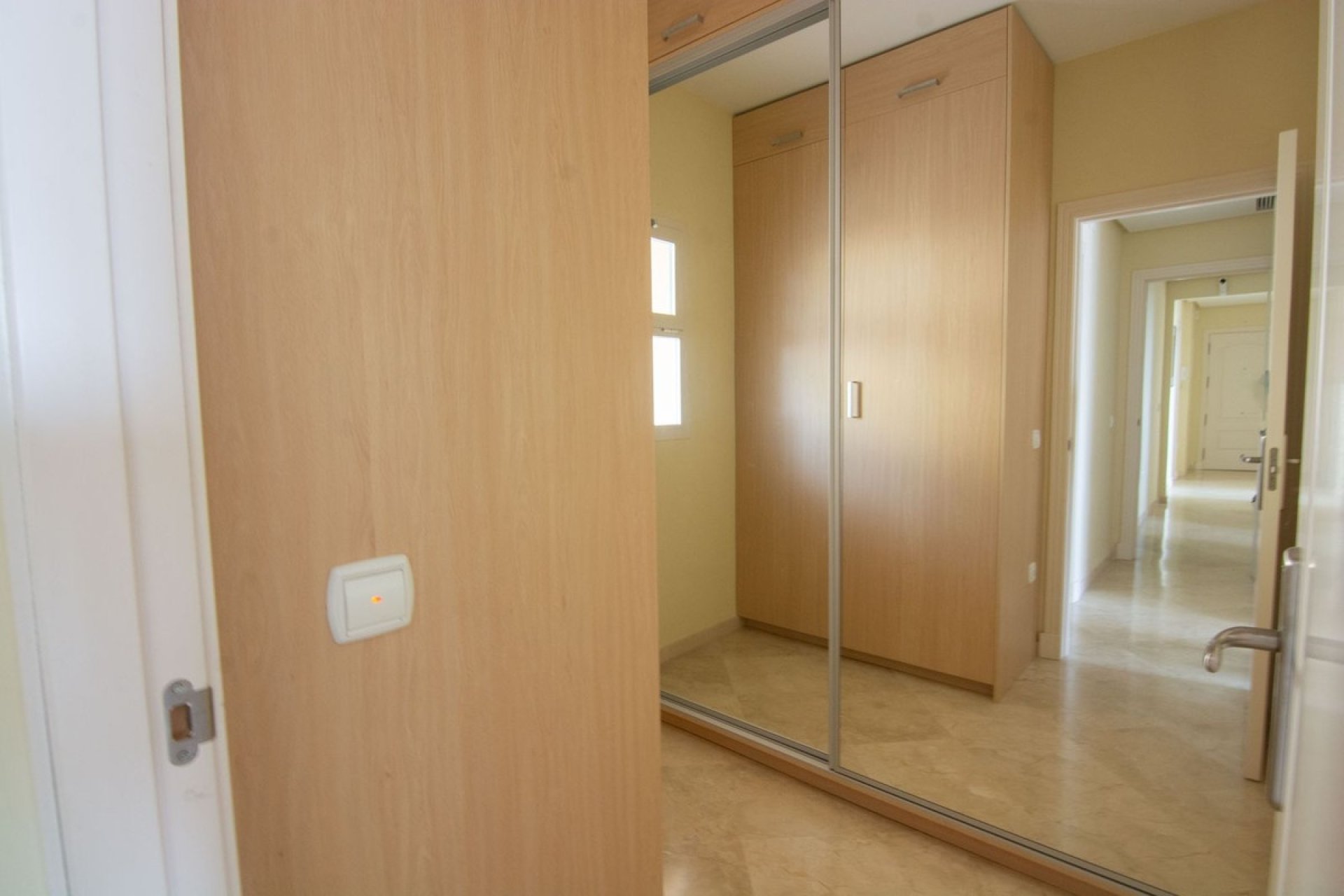 Rynek wtórny - apartment - Marbella - La Mairena