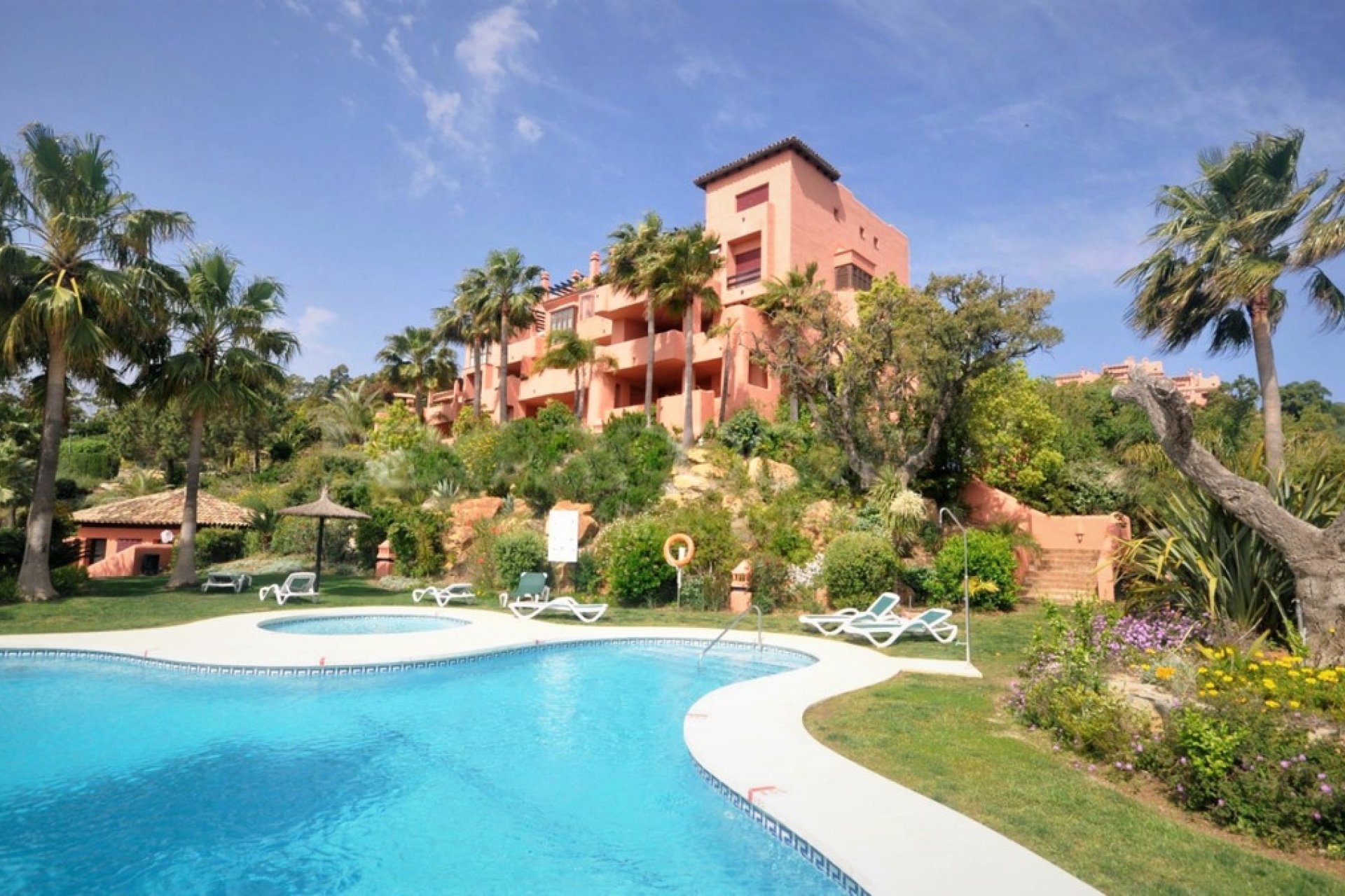 Rynek wtórny - apartment - Marbella - La Mairena