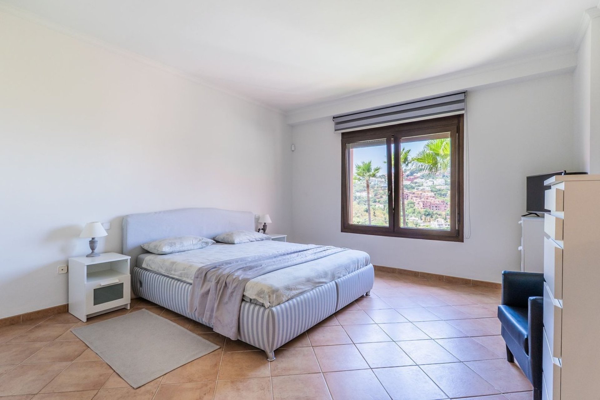 Rynek wtórny - apartment - Marbella - La Mairena