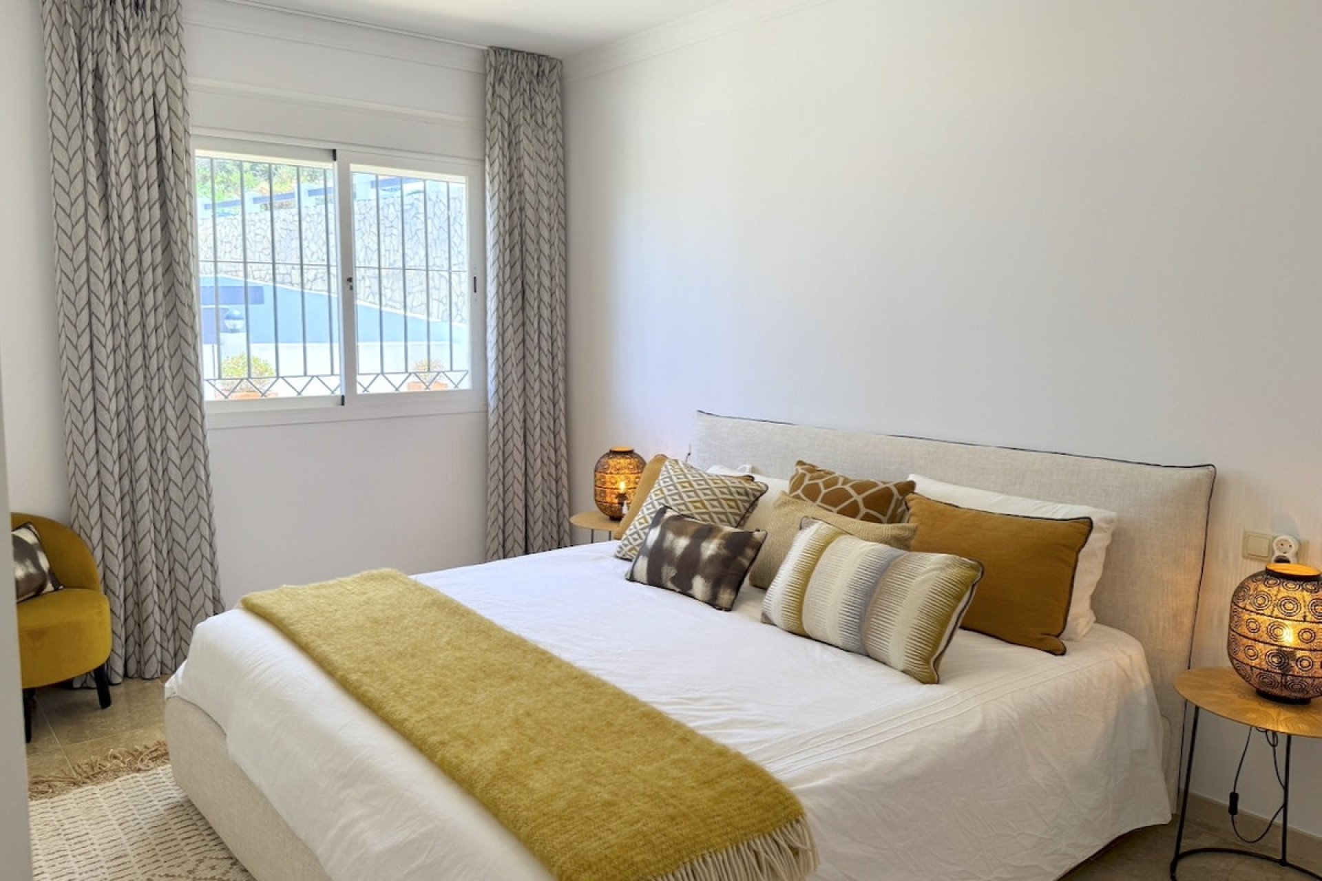 Rynek wtórny - apartment - Marbella - La Mairena