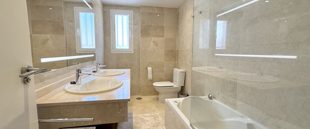 Rynek wtórny - apartment - Marbella - La Mairena