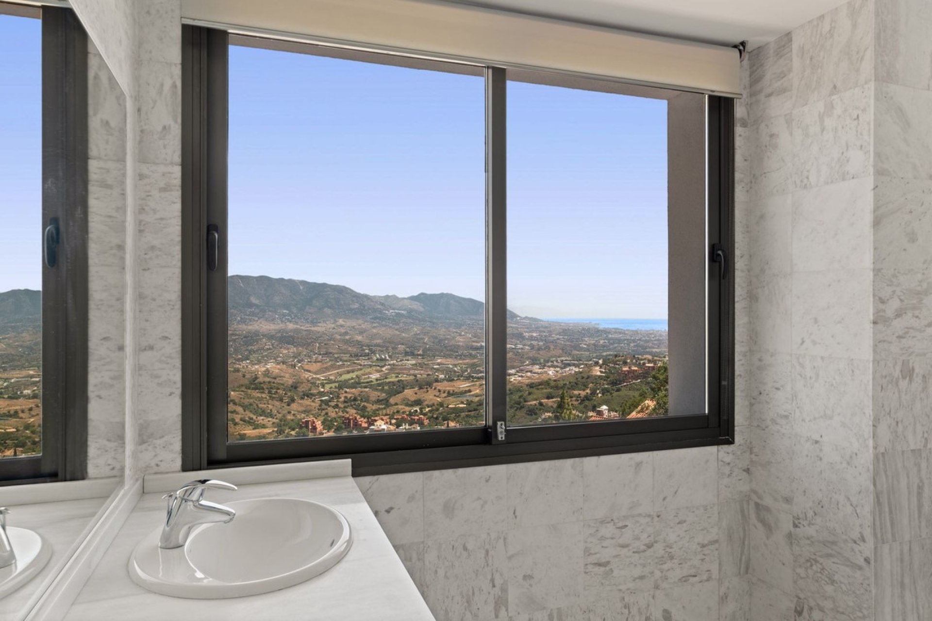 Rynek wtórny - apartment - Marbella - La Mairena