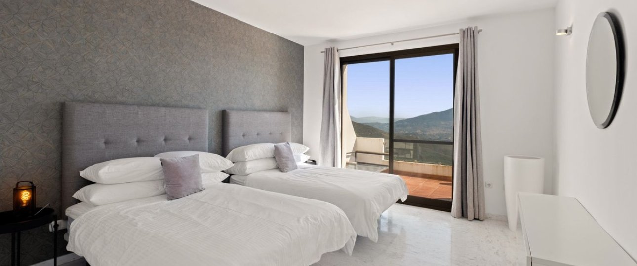 Rynek wtórny - apartment - Marbella - La Mairena